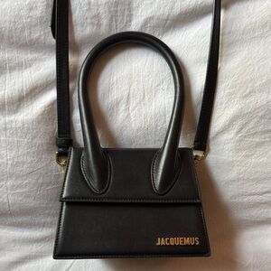 Jacquemus Medium Chiquito bag
